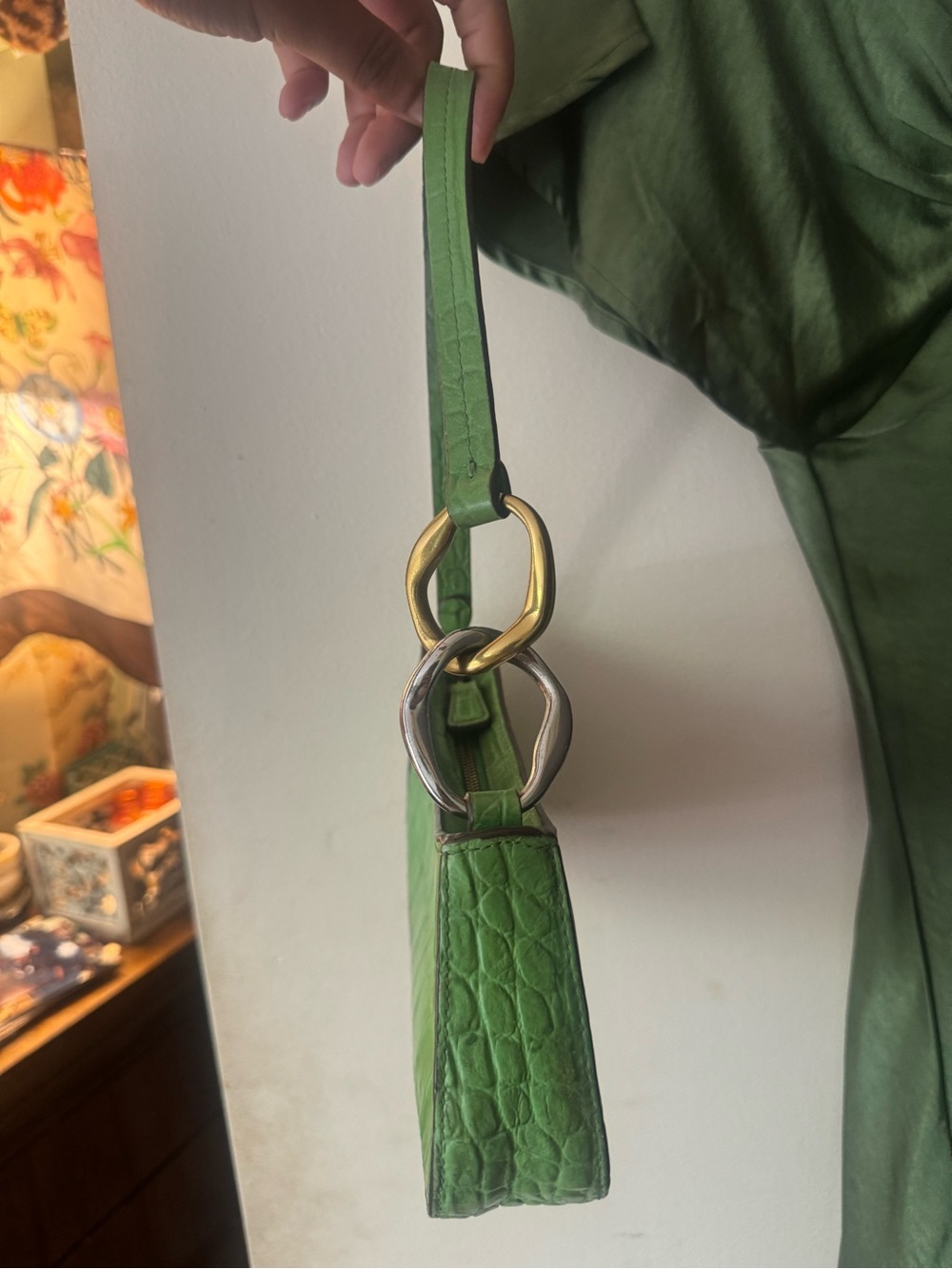 STAUD Green Croc-Embossed Mini Shoulder Bag - Picture 2 of 4
